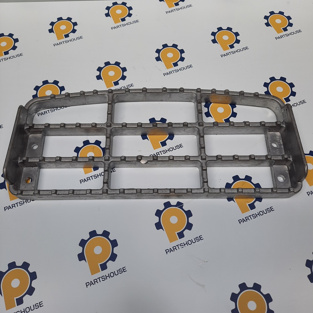 JCB 331/27034 Step (Aftermarket)