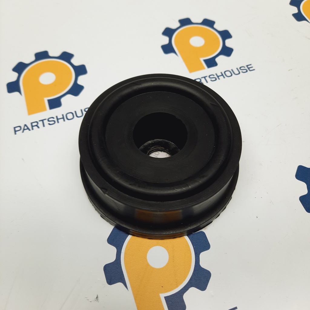 JCB 331/18442 RESILIENT MOUNT lower (Aftermarket)