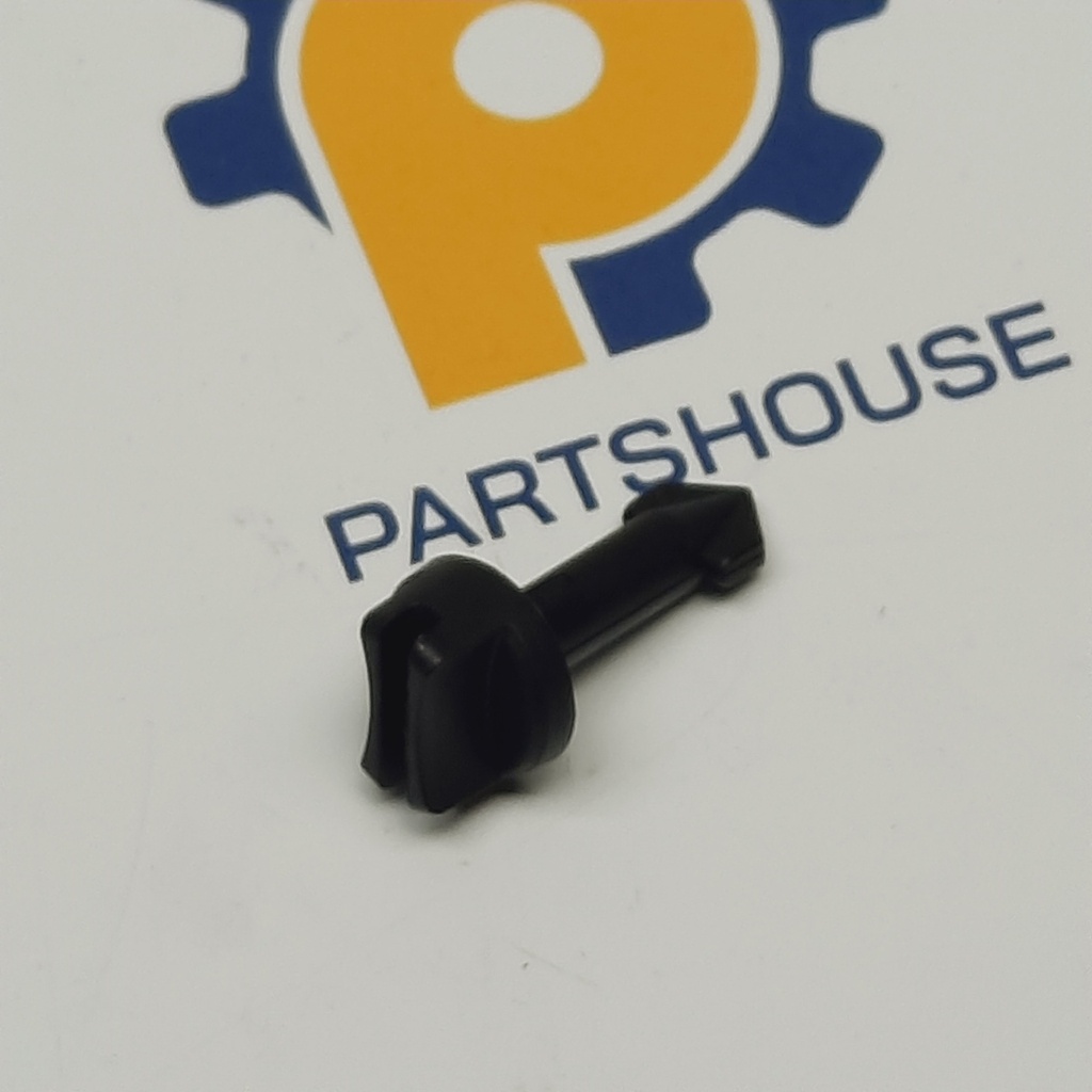 Volvo 11006796 RETAINER (Genuine)